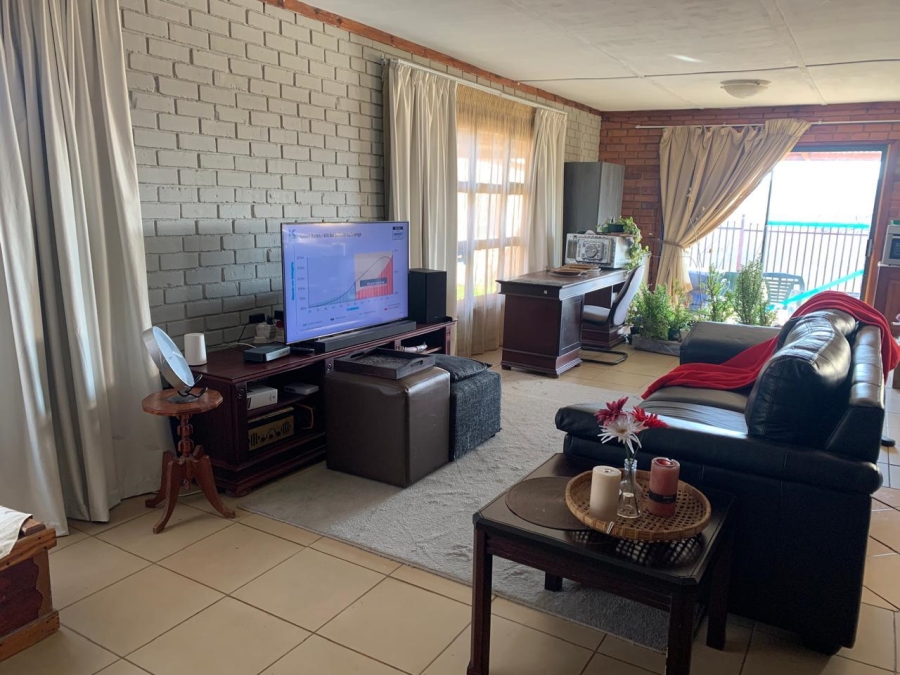 Commercial Property for Sale in Bloemspruit Free State